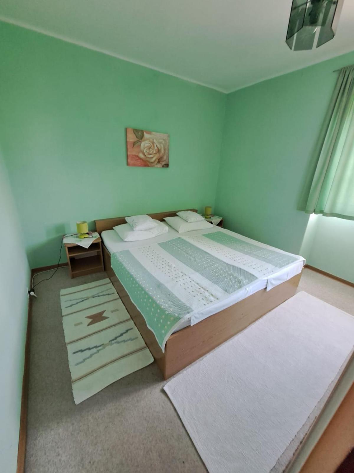 Apartmani Dusica Lumbarda Extérieur photo
