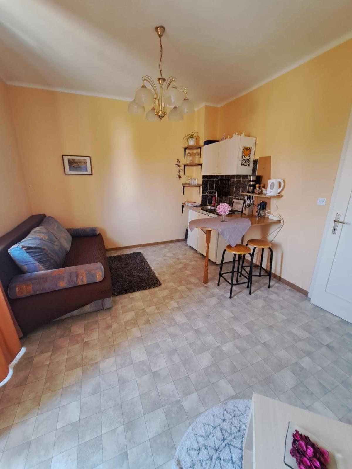 Apartmani Dusica Lumbarda Extérieur photo