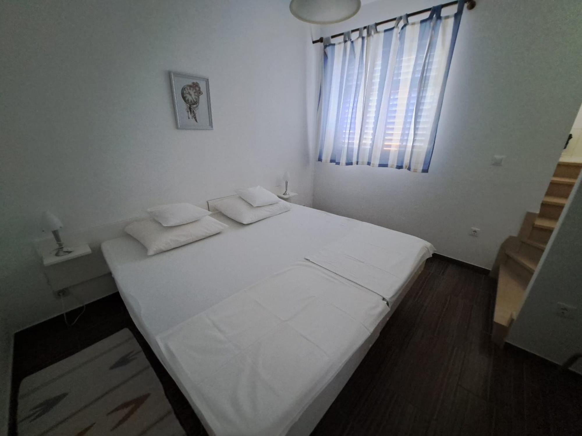 Apartmani Dusica Lumbarda Extérieur photo
